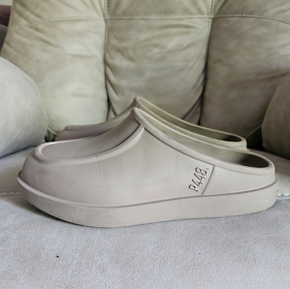 P448 taupe platform rubber made‎ in Italy mules size 40-41 US 9.5